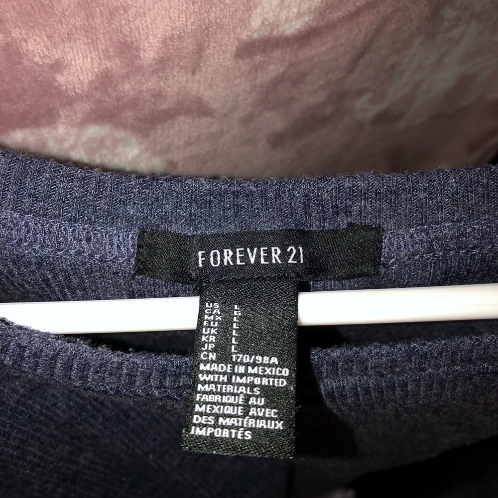 Forever 21 blue flow shirt size large gently used - Picture 2 of 3